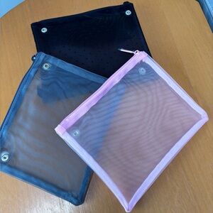 Lord & Taylor mesh pouches set of 3